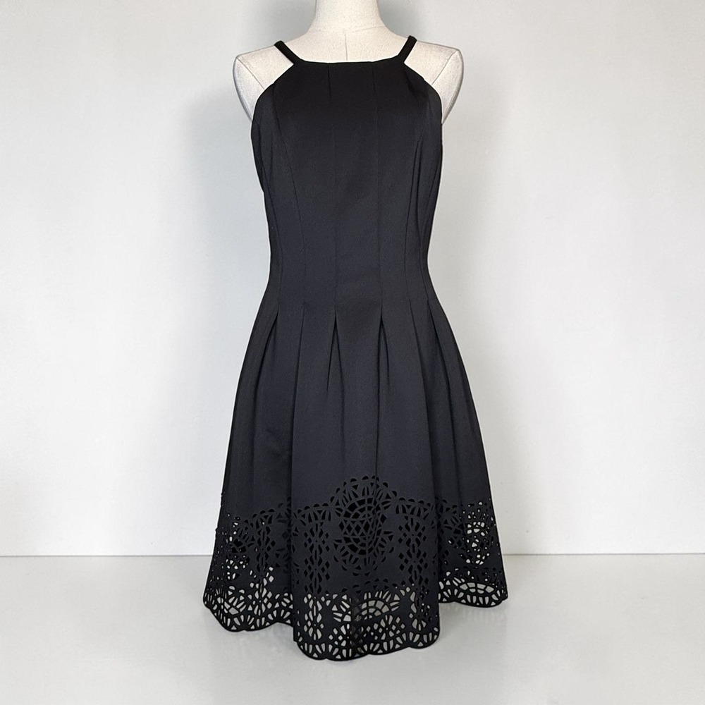 Vince Camuto High Neck Pleated Fit and Flare Scuba Dress w Pockets Black size 8